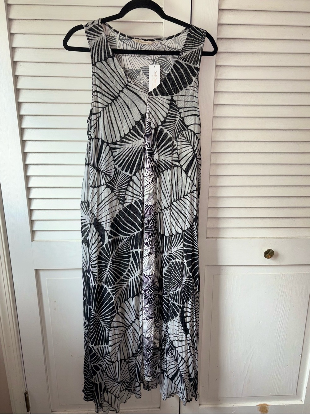 NWT Soft Surroundings Miami Beach Maxi Dress Black White Tropical PM - Picture 2 of 6